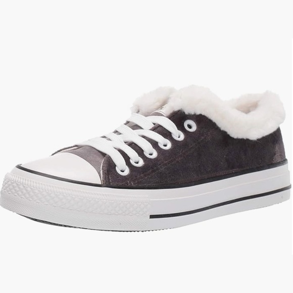 PJ Salvage Shoes - PJ Salvage Velour Faux Fur Sneaker Grey Sz‎ 6